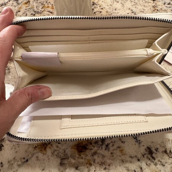 NWT Betsey Johnson Newspaper Print Wallet - Maximalist - Picture 6 of 6